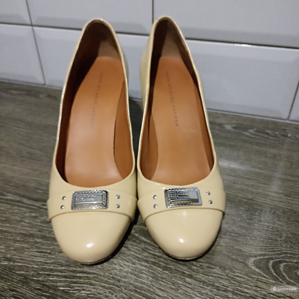 Marc by Marc Jacobs туфли бежевые р 39