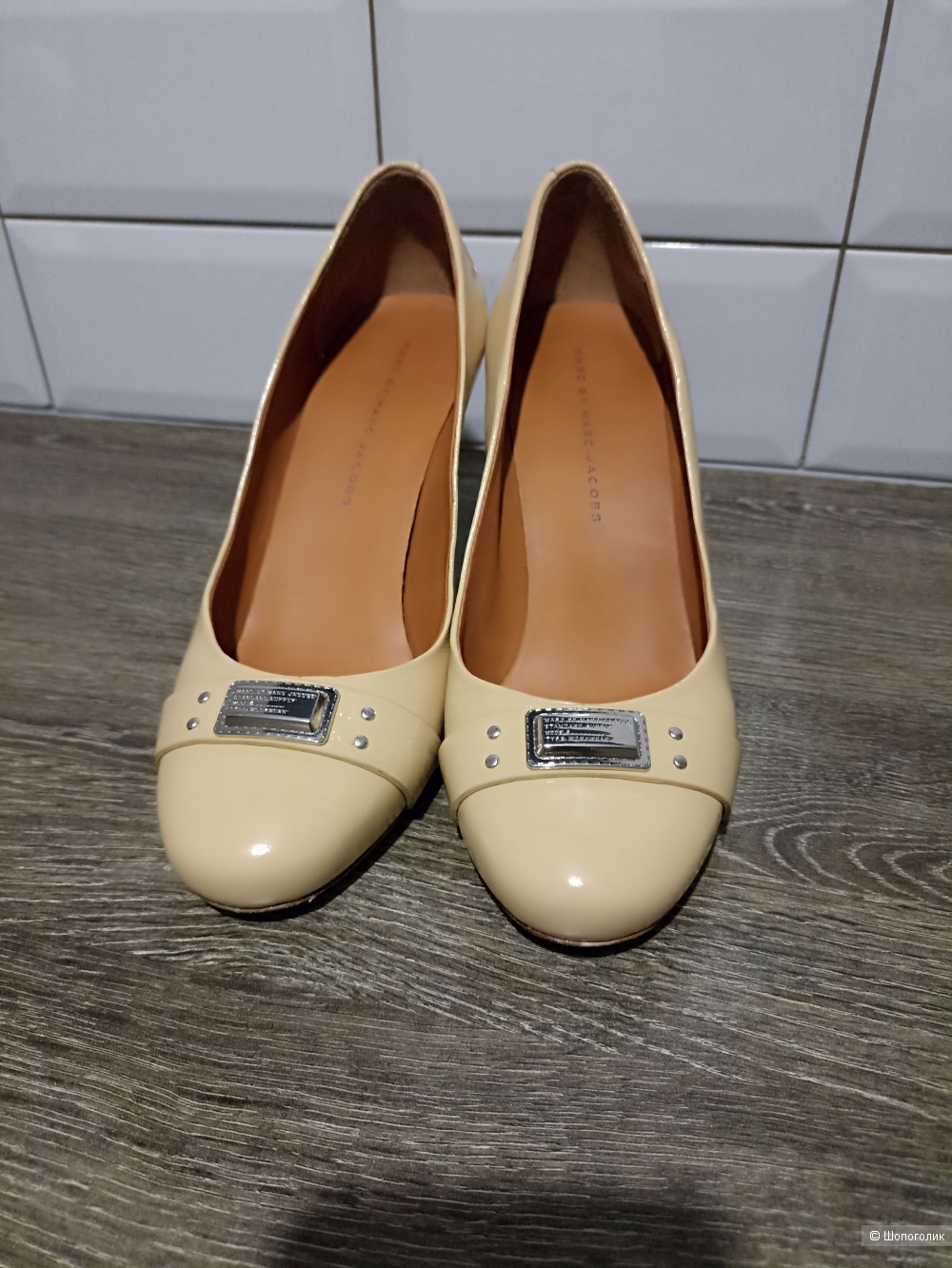 Marc by Marc Jacobs туфли бежевые р 39