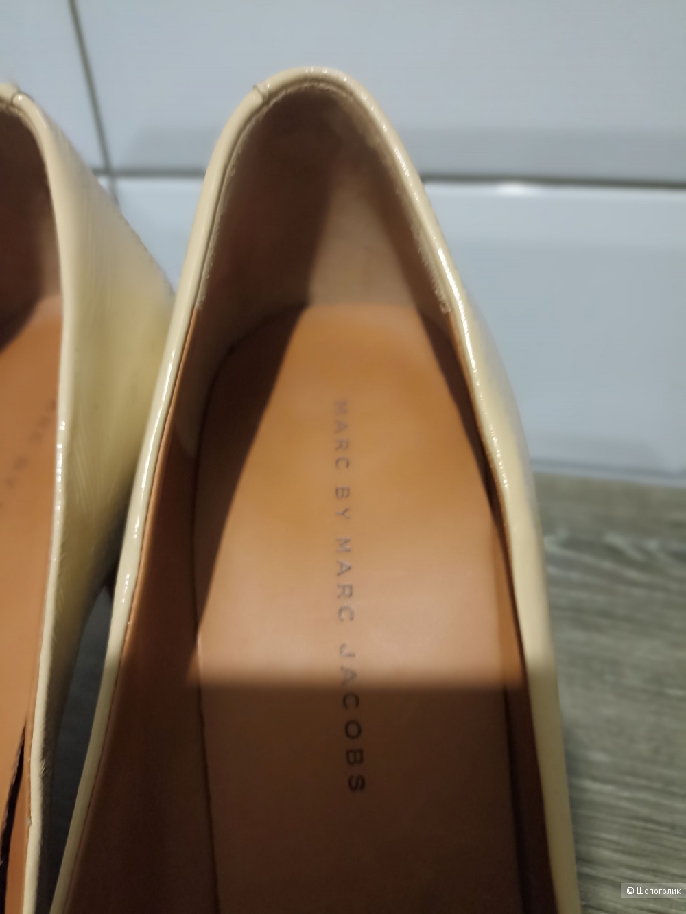 Marc by Marc Jacobs туфли бежевые р 39