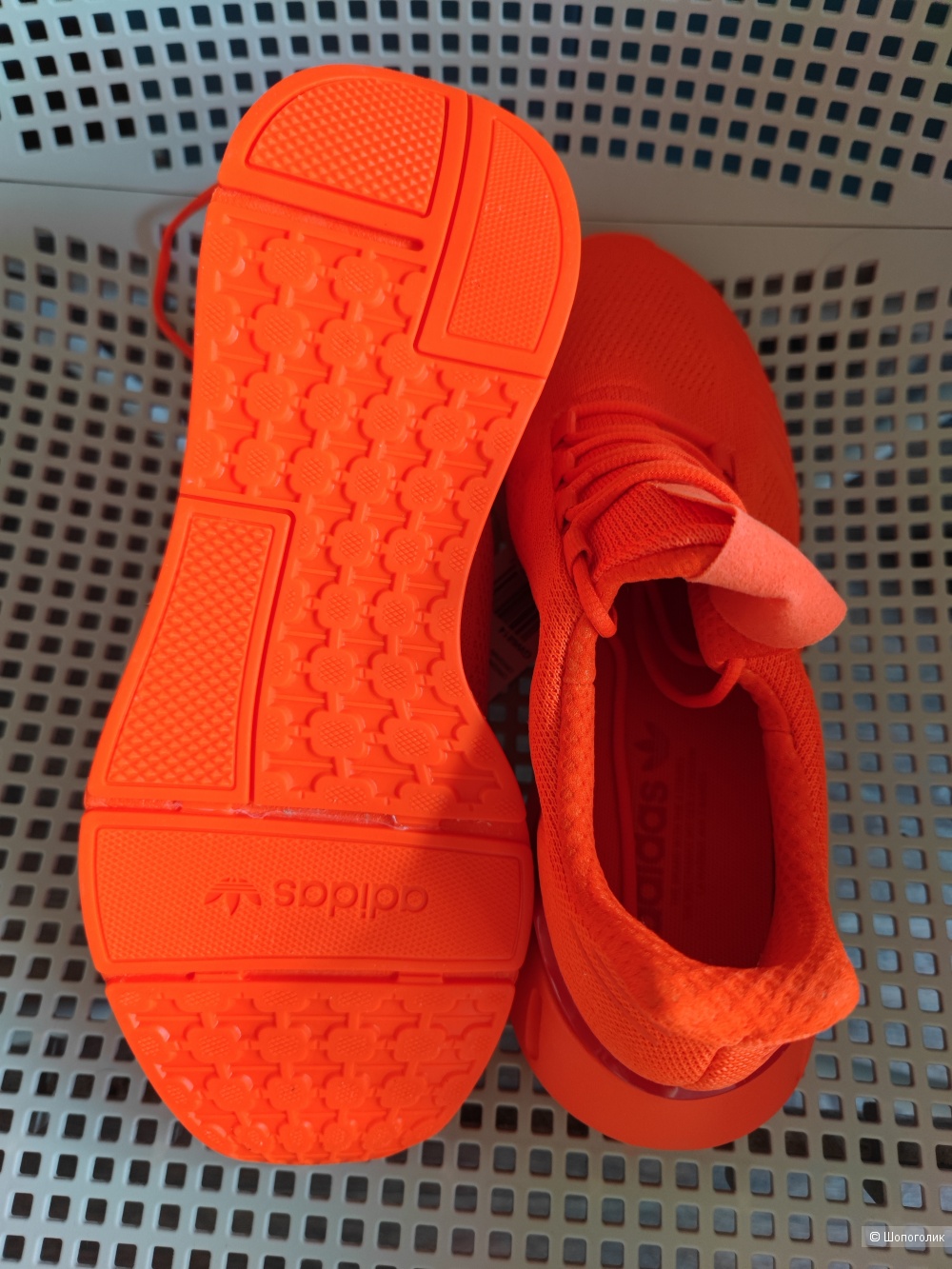 Кроссовки adidas 42