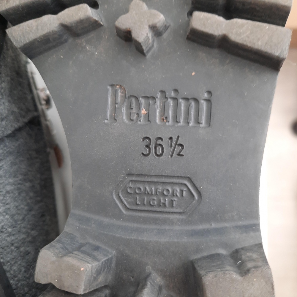 Лоферы PERTINI , р. 36,5