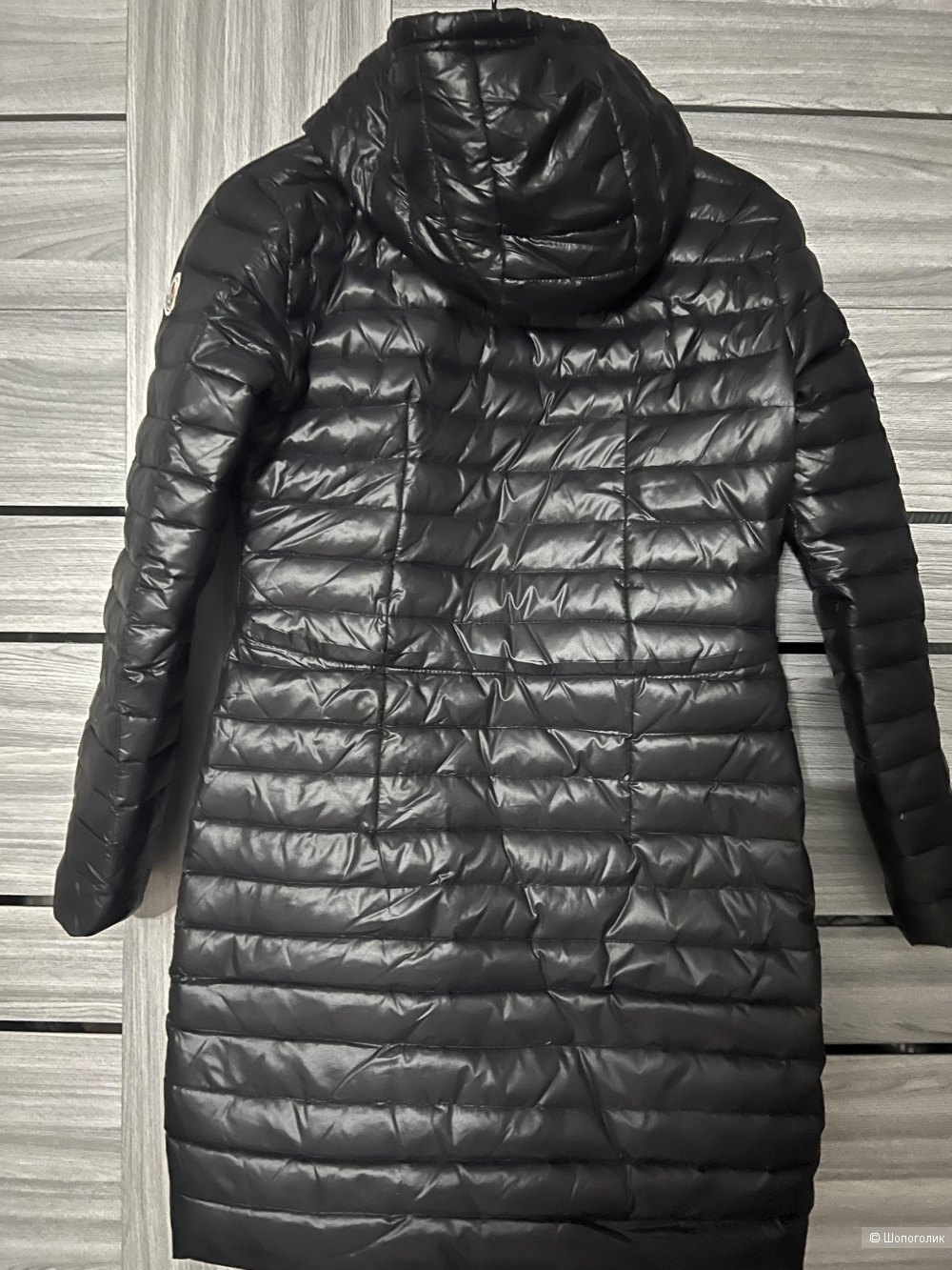 Пуховик Moncler 42