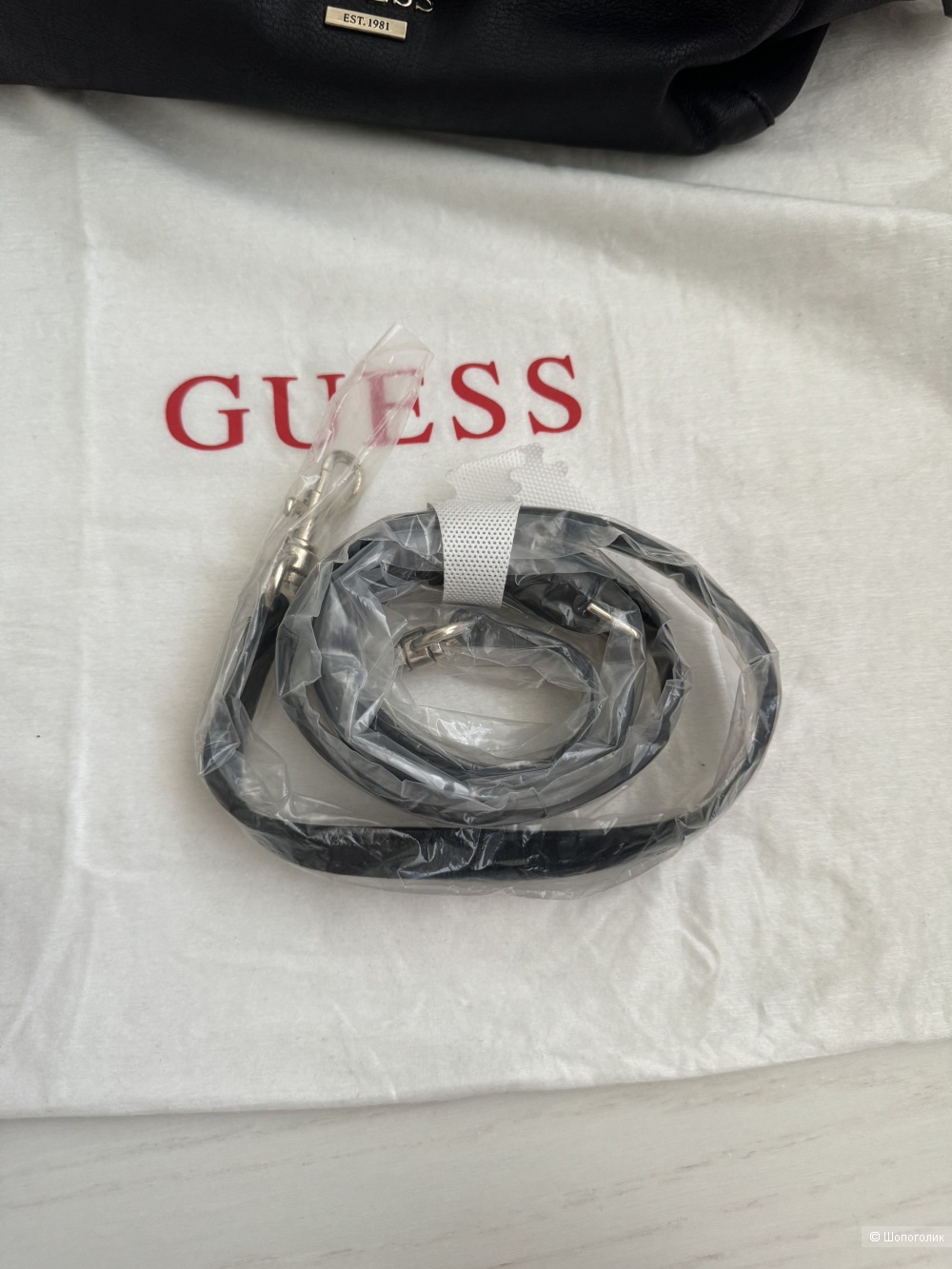 Сумка Guess