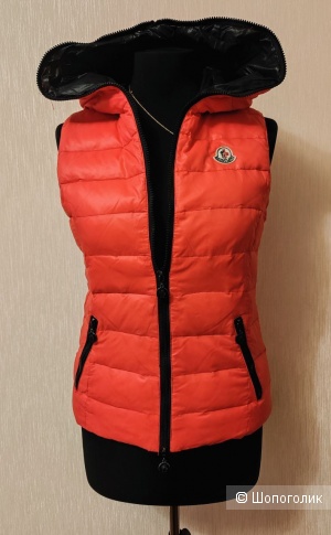 Жилет-пуховик Moncler, xs-s