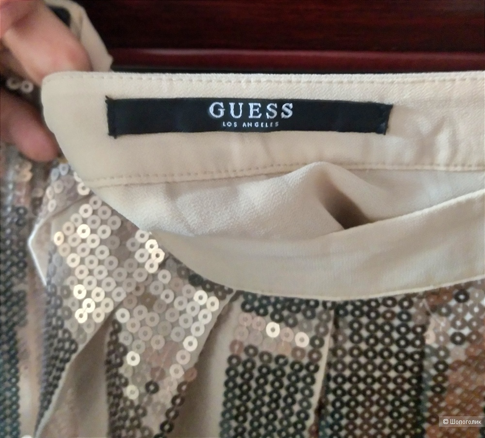 Юбка  с пайетками GUESS. Маркировка 28.