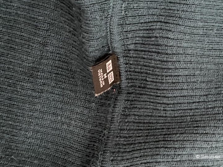 Uniqlo водолазка шерстяная , М