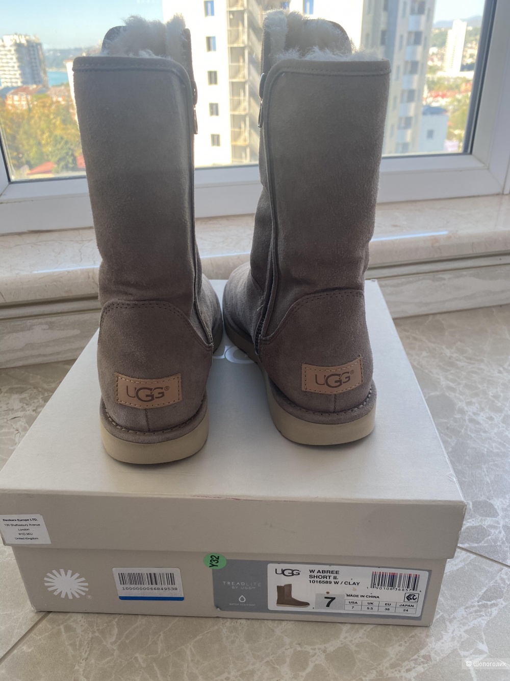 Женские UGG, б/у, размер US7.