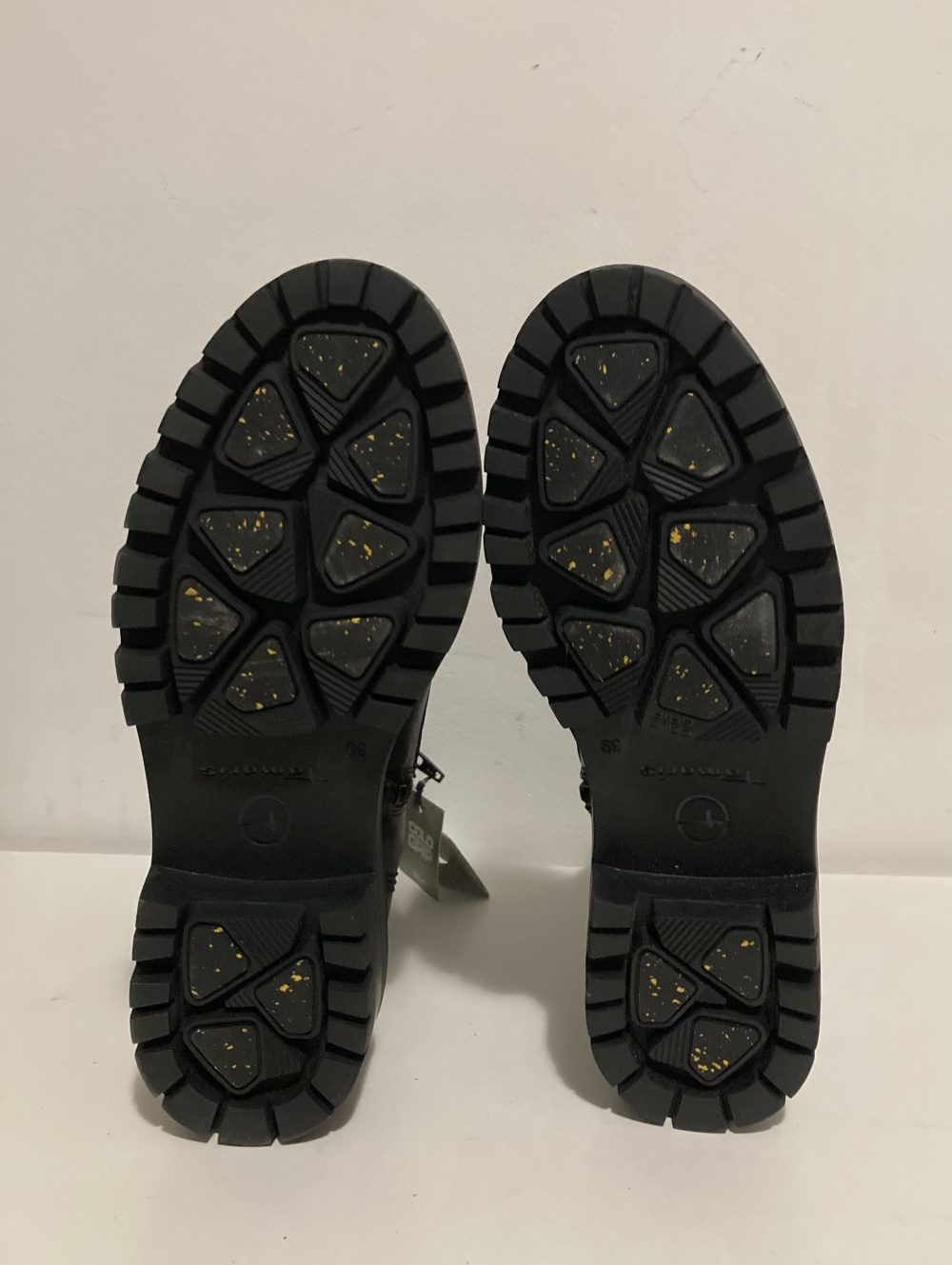 Ботинки “ Tamaris ”, 39 размер