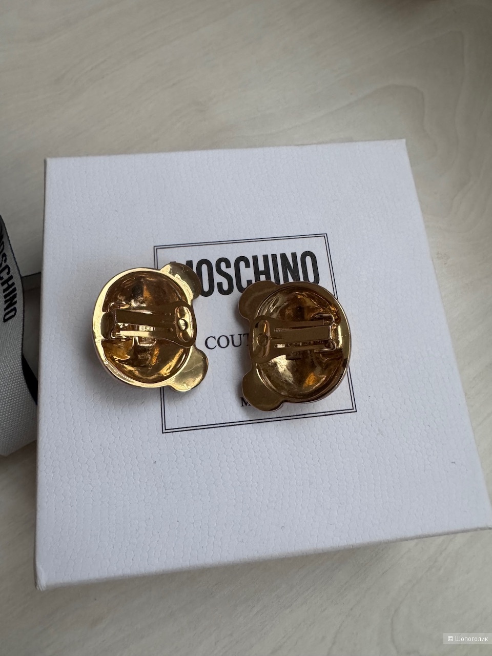 Клипсы Moschino