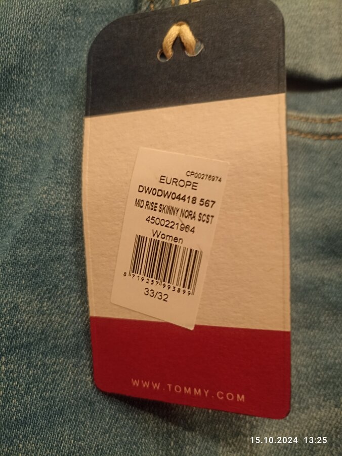 Джинсы  Tommy Jeans HILFIGER, размер 33/32