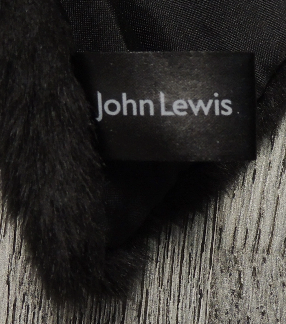 Горжетка John Lewis. Один размер