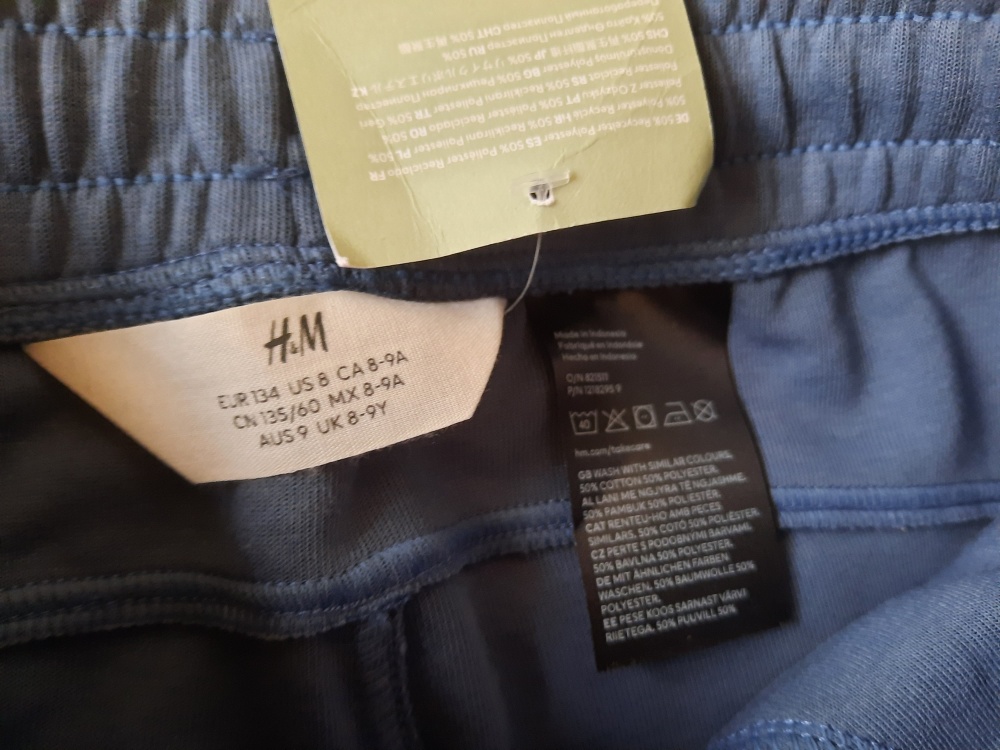 Брюки H&M на мальчика р.128-134