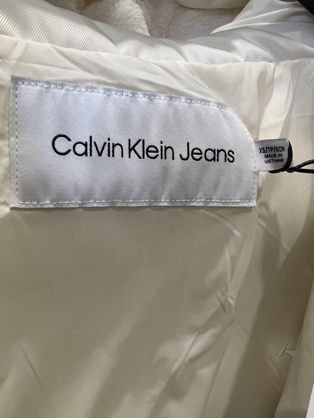 Пуховик Calvin Klein, p.xs