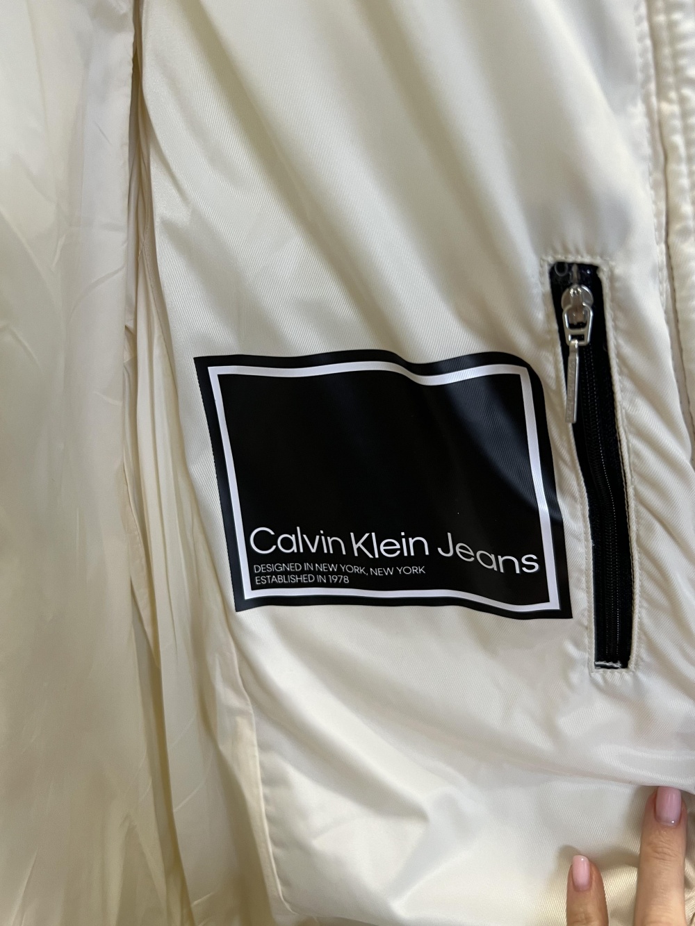 Пуховик Calvin Klein, p.xs