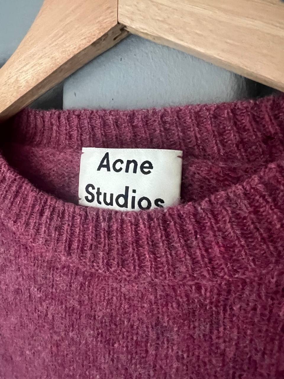 Свитер Acne Studios (S, RUS 42)