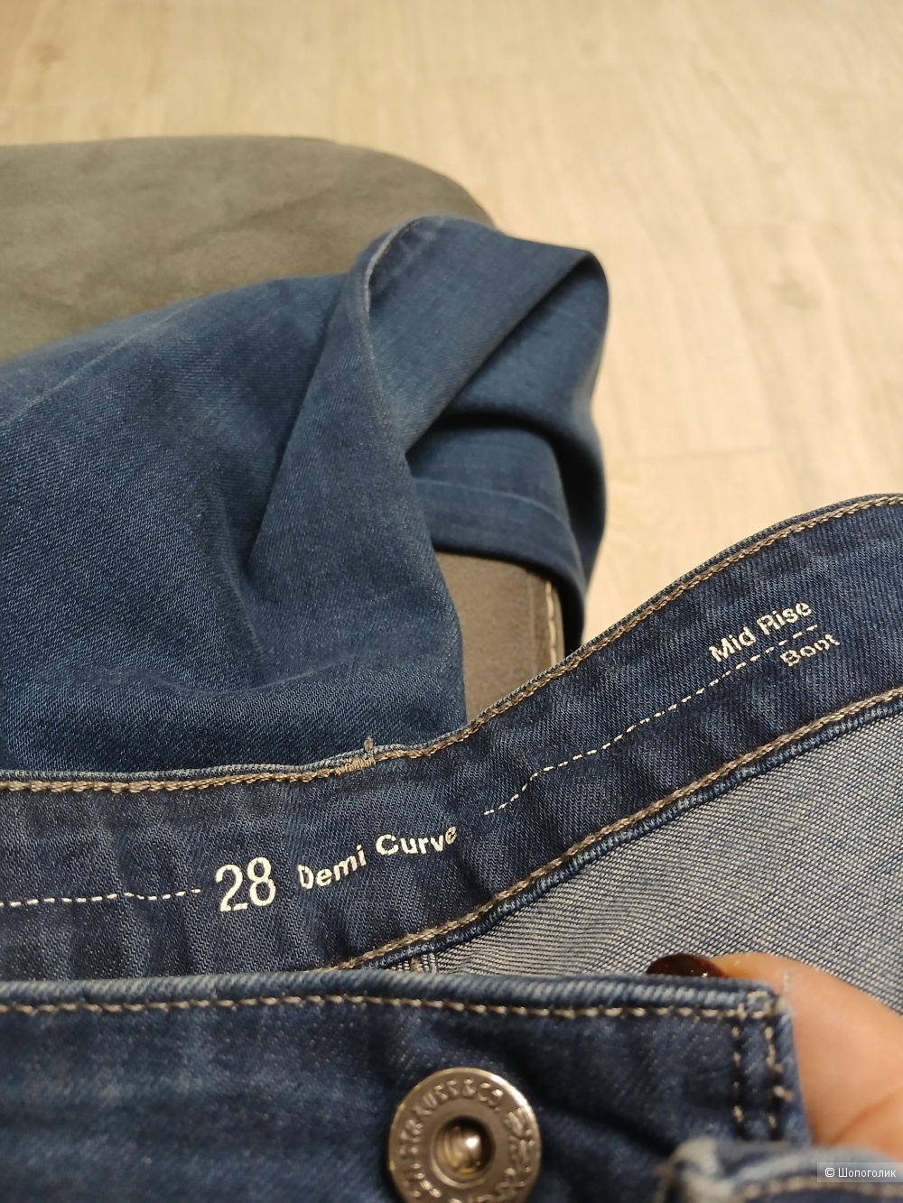 Джинсы Levi's р.28