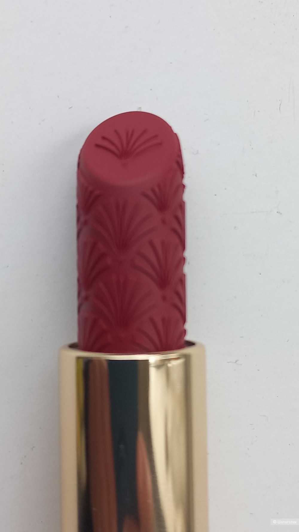 Помада Estee Lauder, Red Velvet