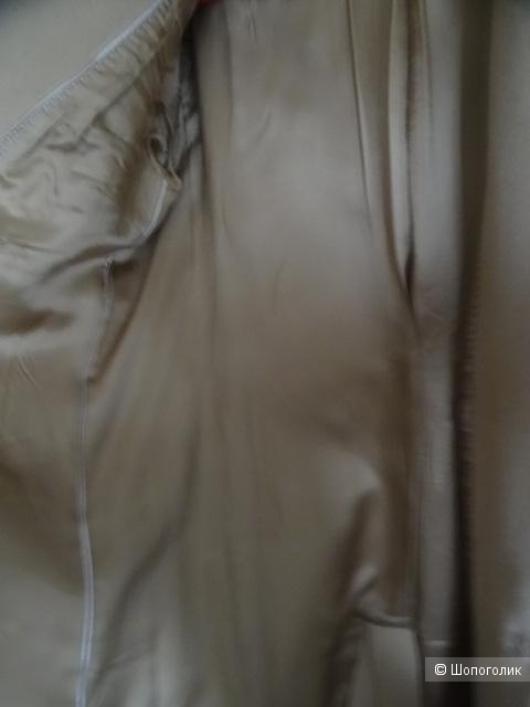 Пальто  massimo dutti, размер EUR 40