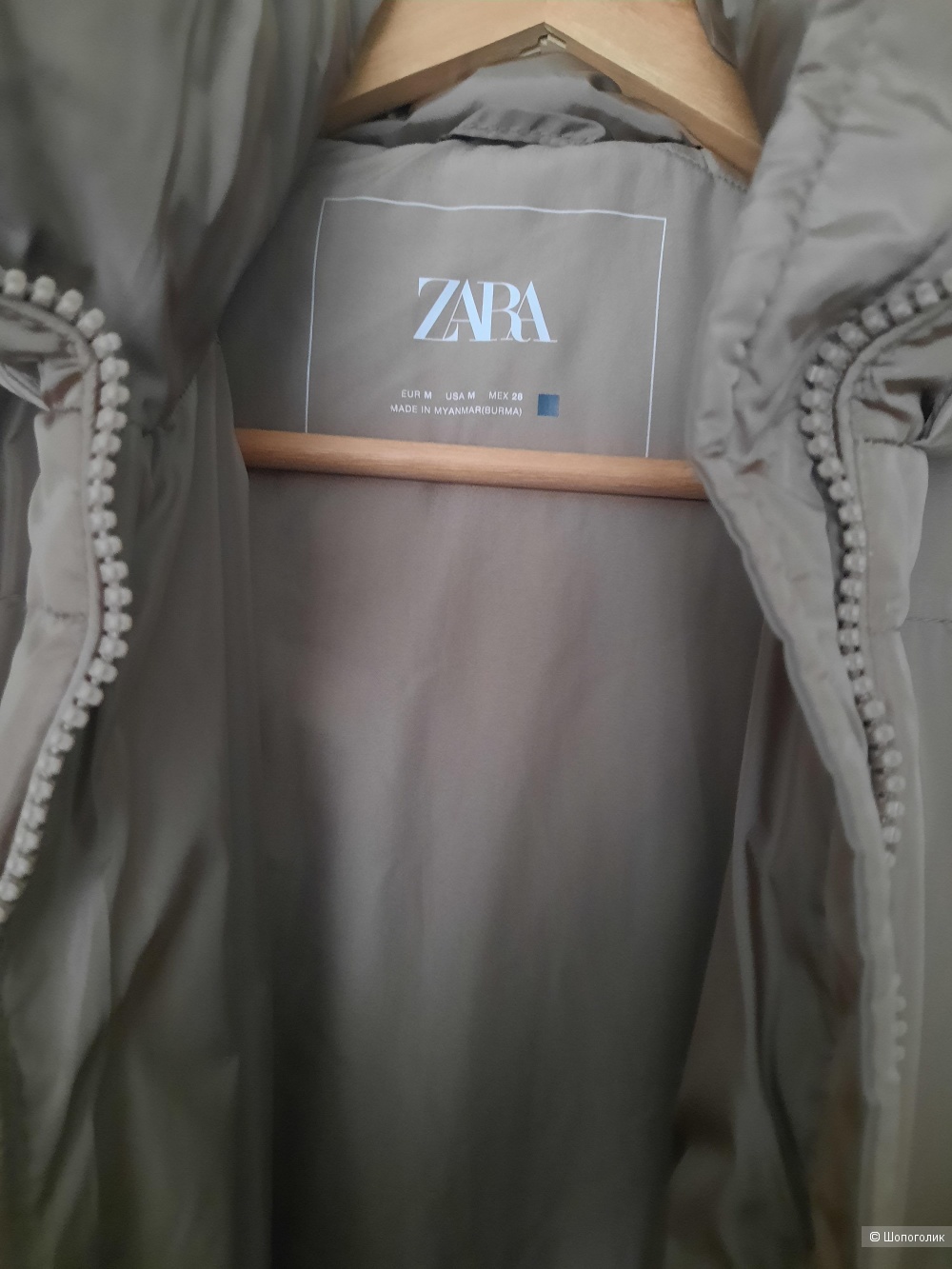 Пуховик женский Zara, размер M