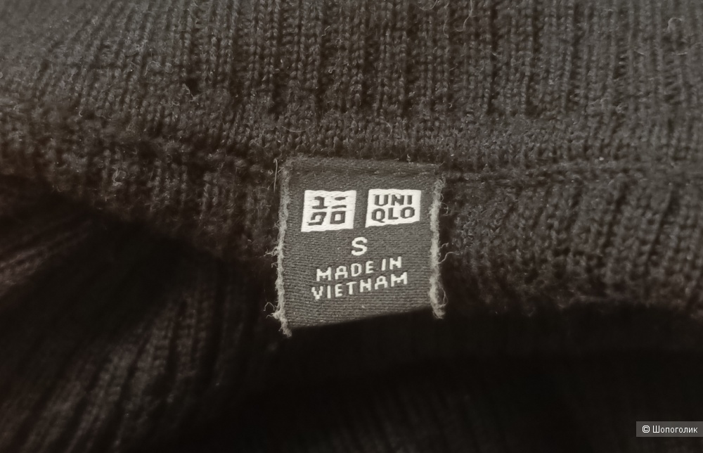 Водолазка лапша Uniqlo  Маркировка S