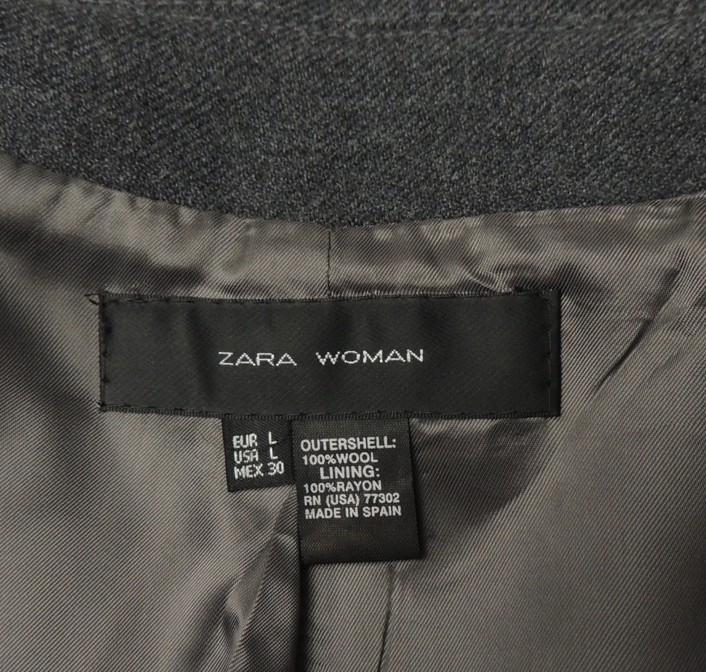 Пальто Zara. 44 размер