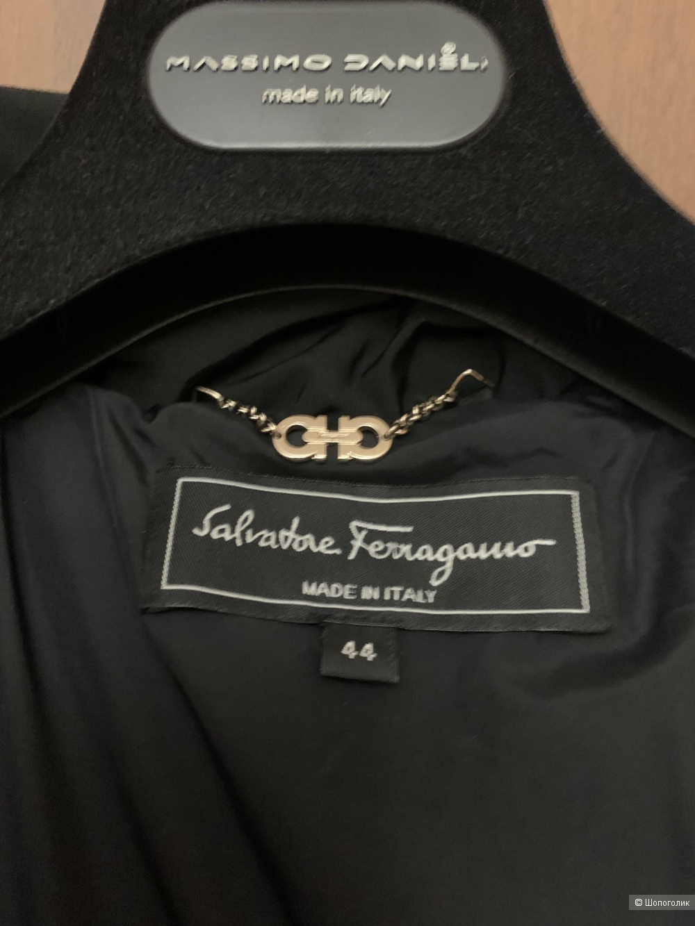 Пуховик Salvatore Ferragamo 44it