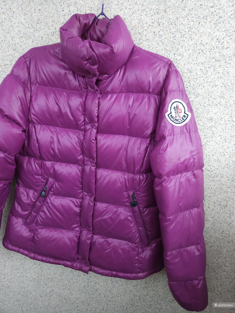 Пуховик Moncler, 46