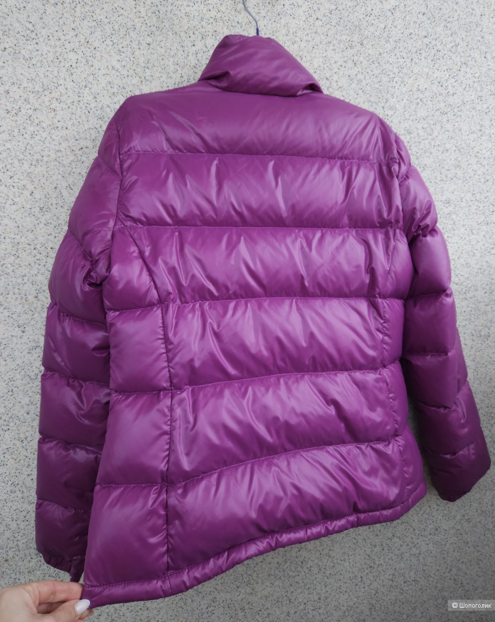 Пуховик Moncler, 46