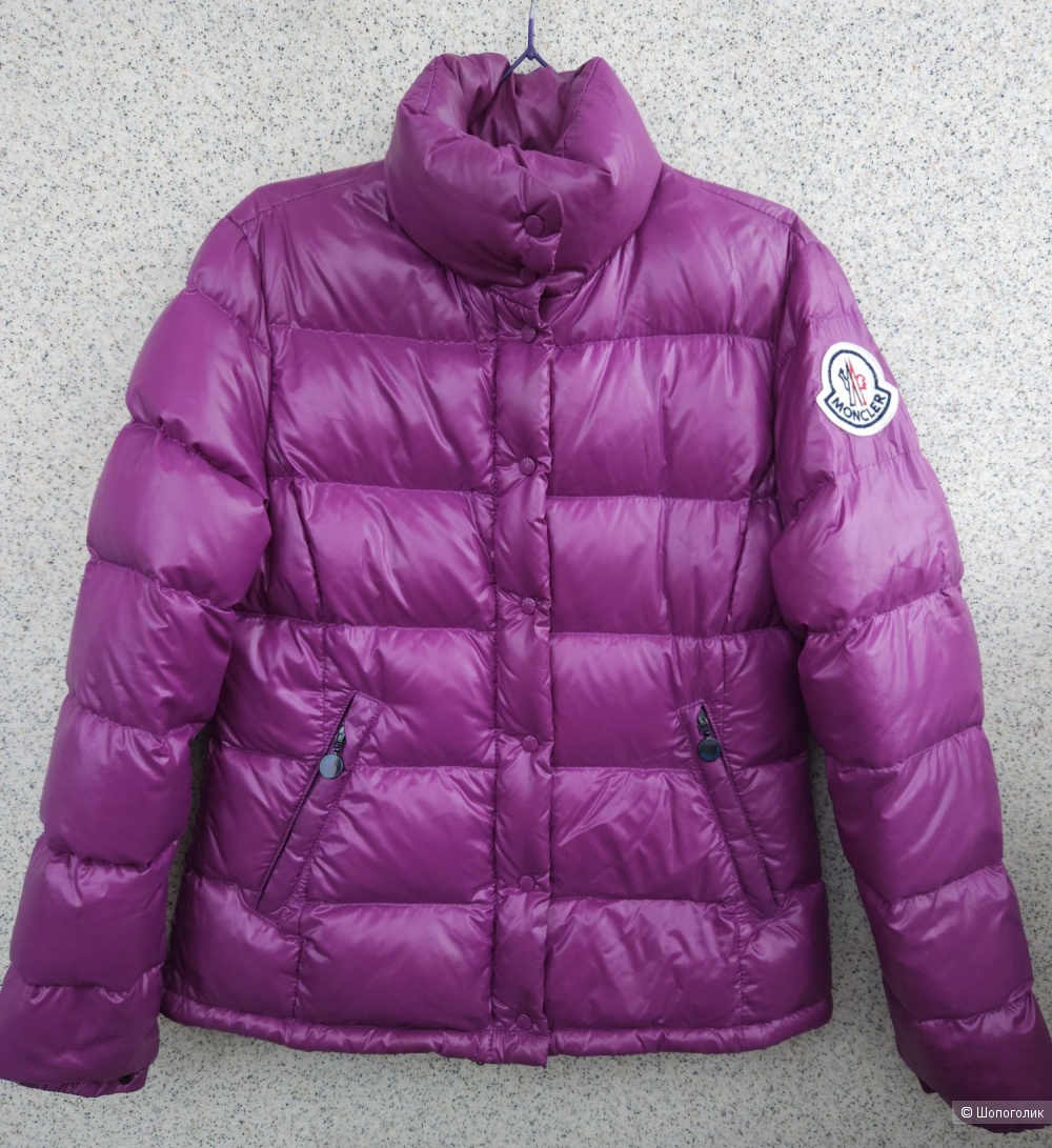 Пуховик Moncler, 46