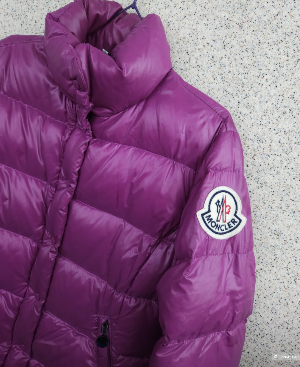 Пуховик Moncler, 46