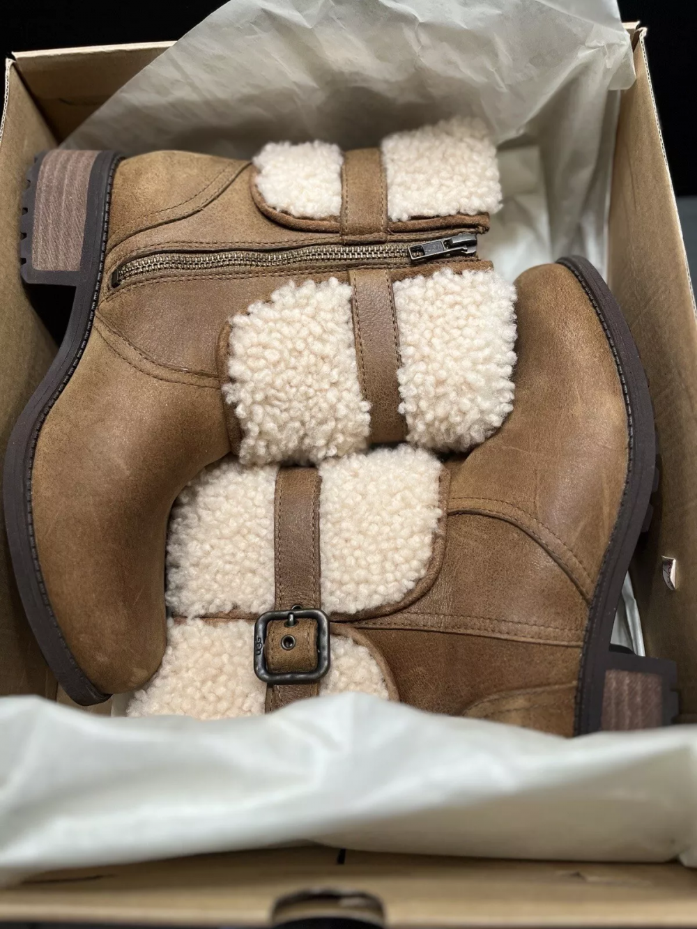 Ботинки Ugg, размер 7US (36)