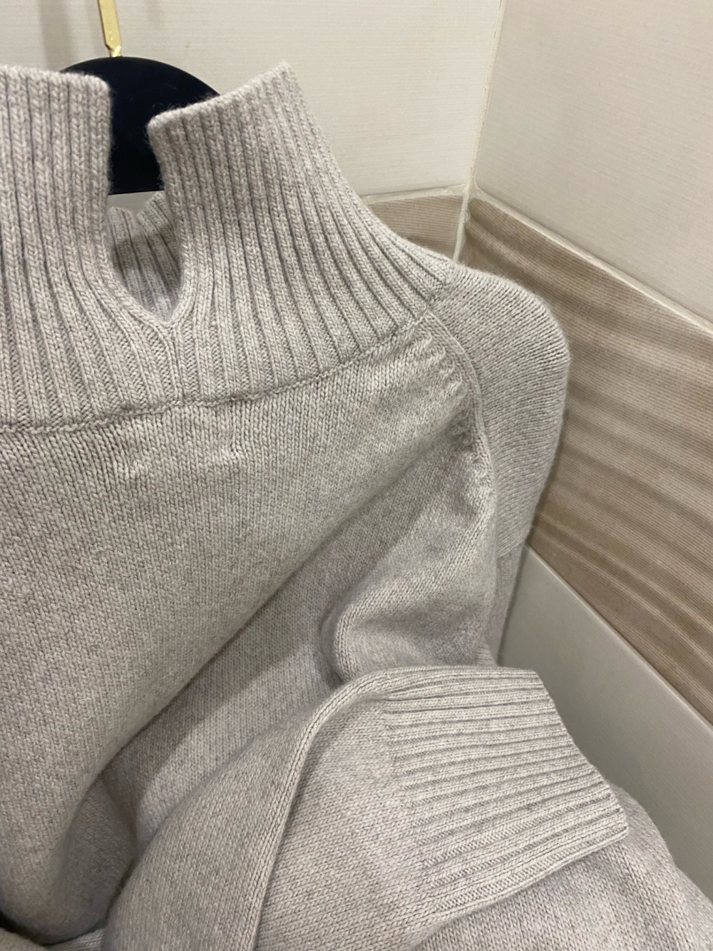 Свитер H&M Turtleneck.Размер Евр. XXL. Оверсайз.