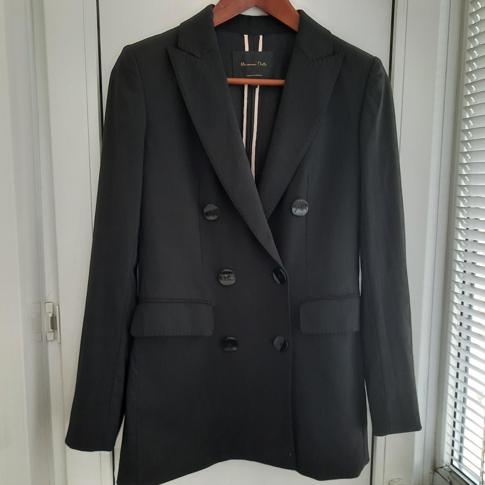 Пиджак(блейзер) MASSIMO DUTTI , р. EUR 34