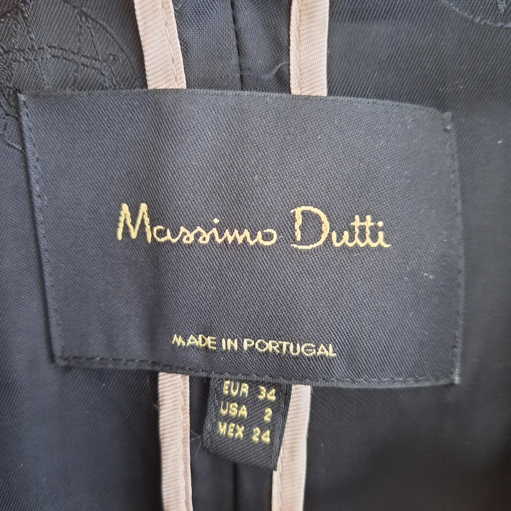 Пиджак(блейзер) MASSIMO DUTTI , р. EUR 34