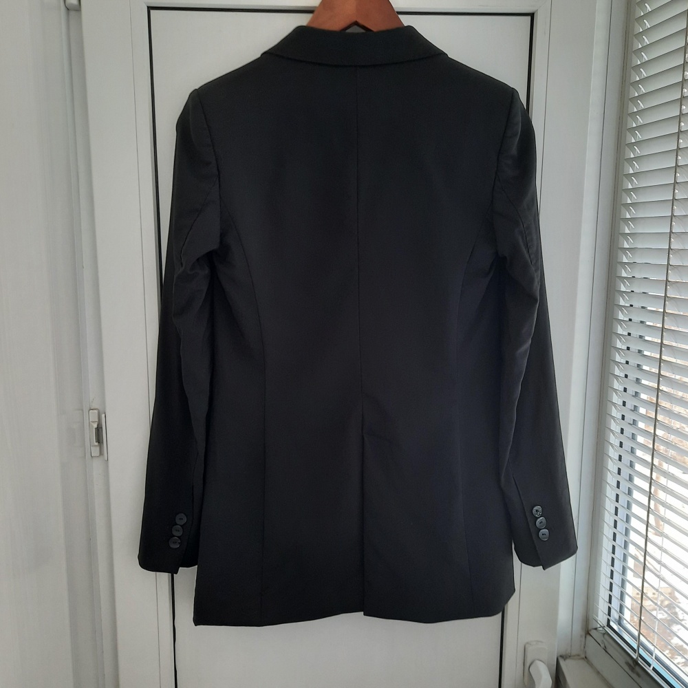 Пиджак(блейзер) MASSIMO DUTTI , р. EUR 34