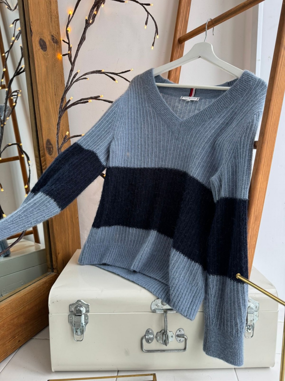 Свитер Tommy Hilfiger размер М