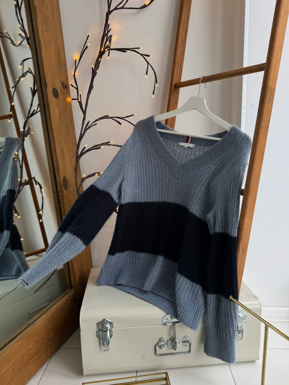 Свитер Tommy Hilfiger размер М