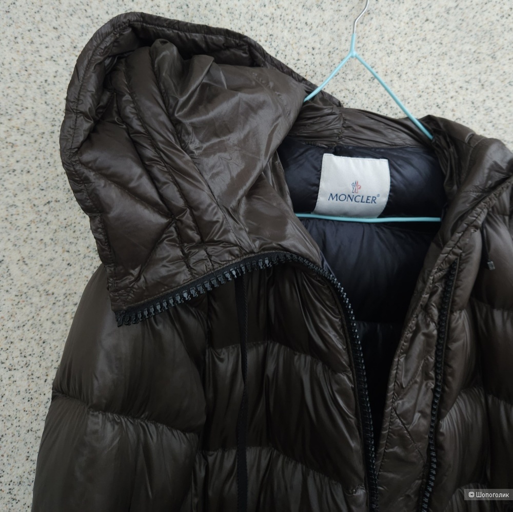 Пуховик Moncler, 44