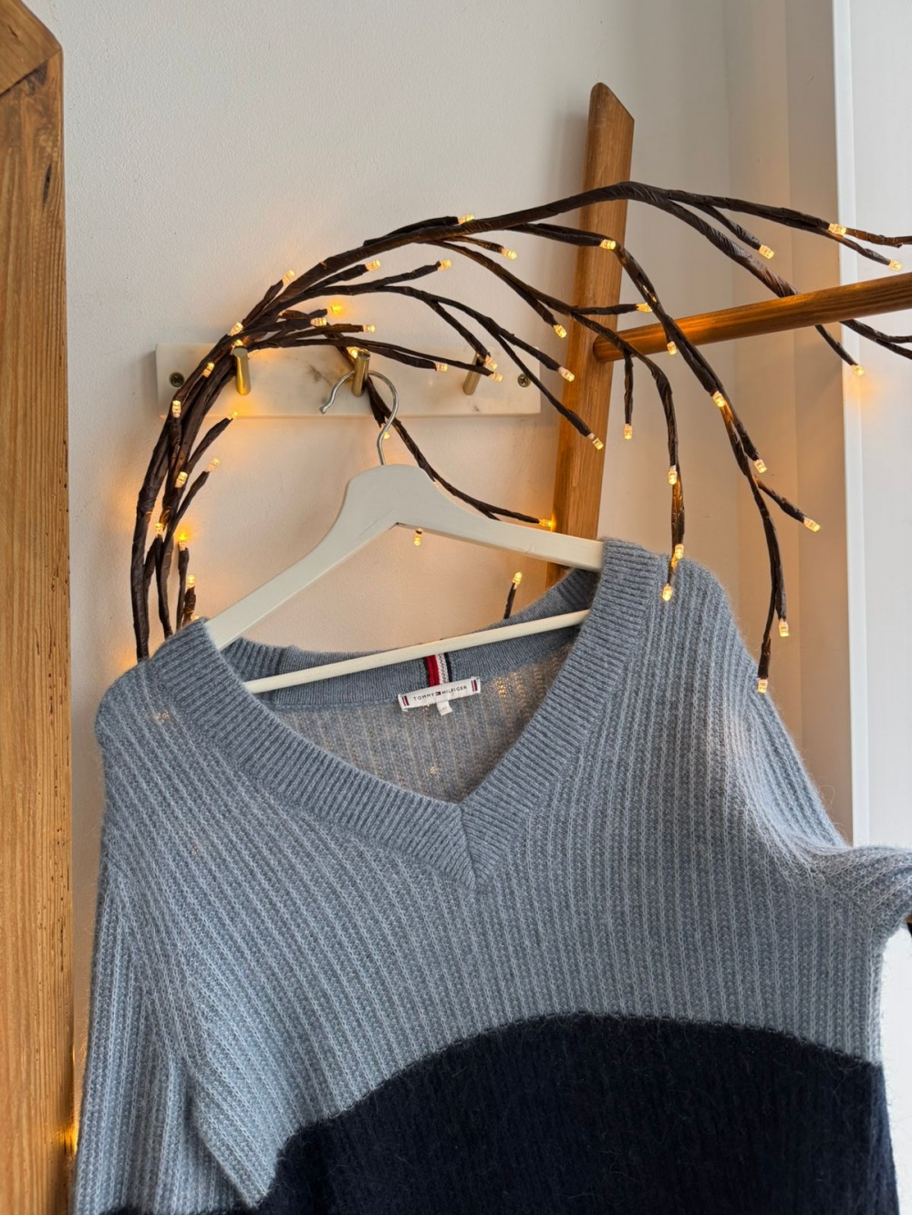 Свитер Tommy Hilfiger размер М