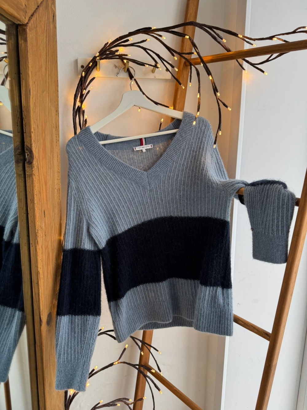 Свитер Tommy Hilfiger размер М