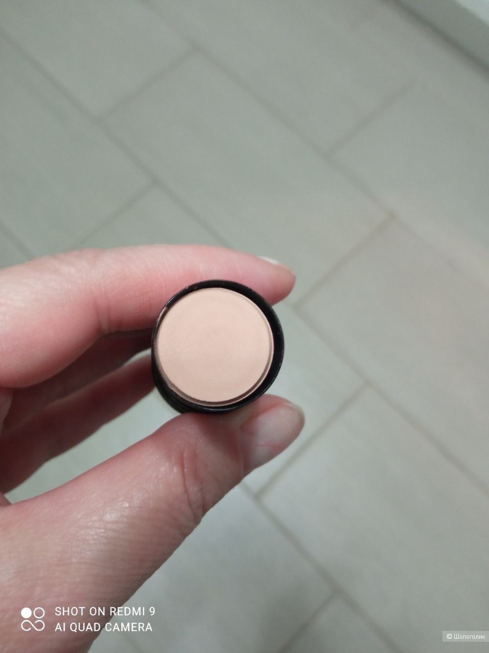 CLE DE PEAU BEAUTE Radiant Stick Foundation , 9 гр.