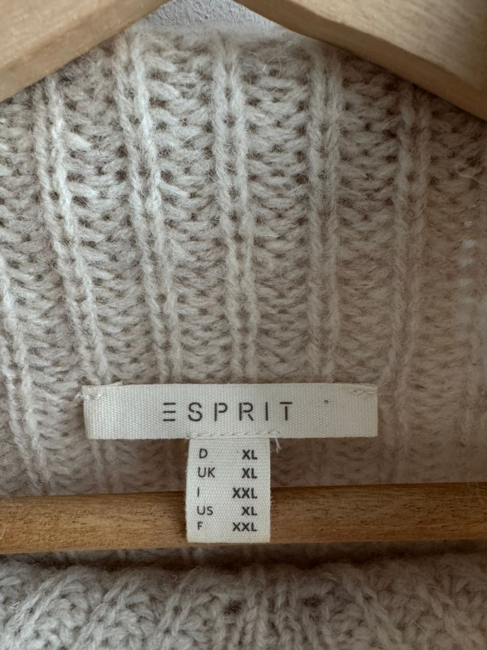 Шерстяной свитер Esprit размер XL