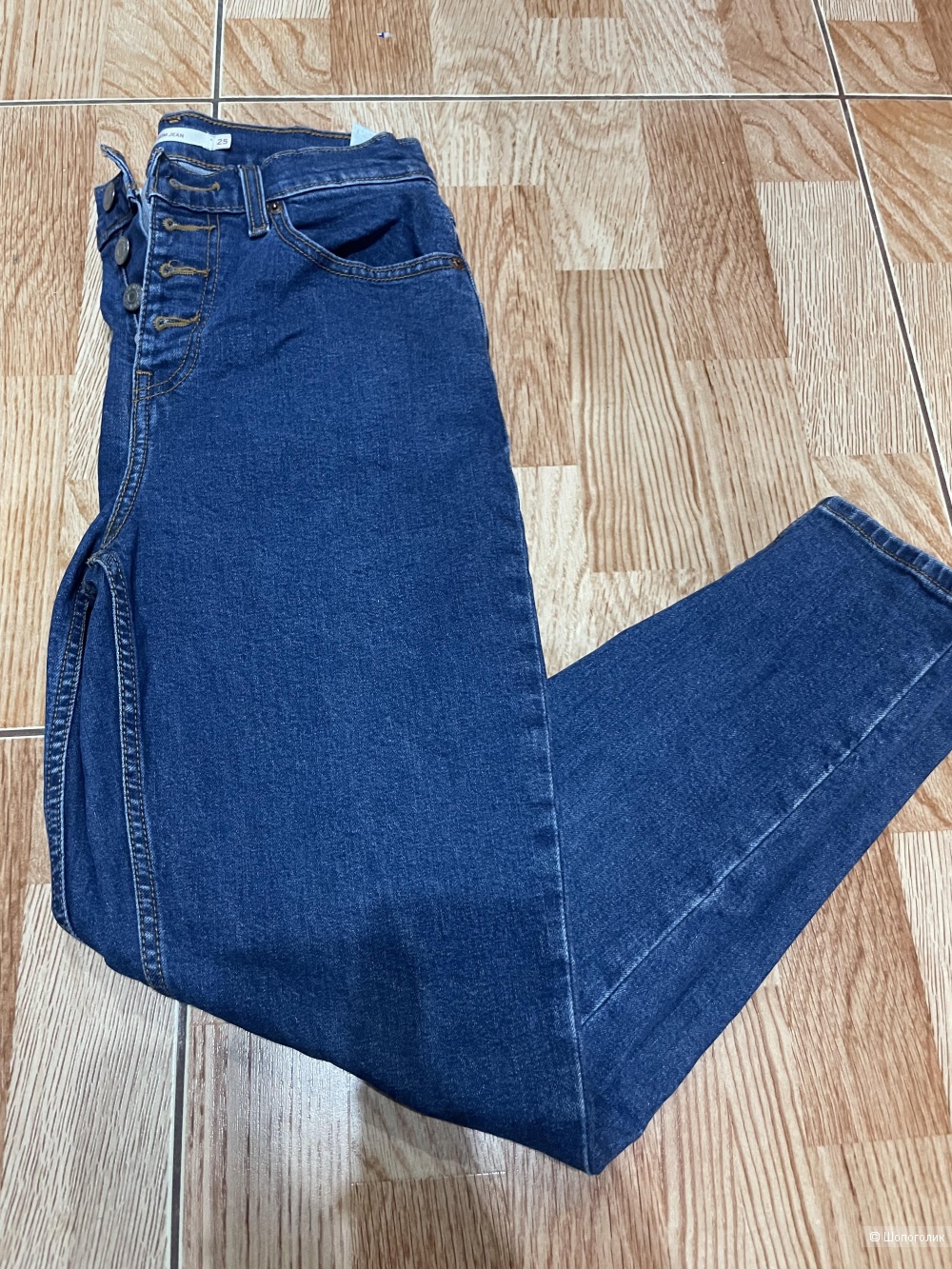 Джинсы Levi’s Mom 25/26