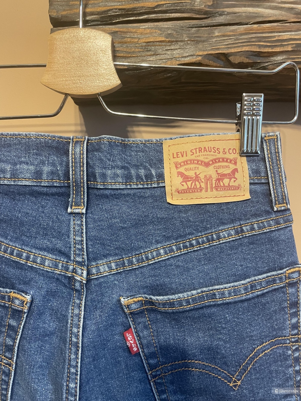 Джинсы Levi’s Mom 25/26