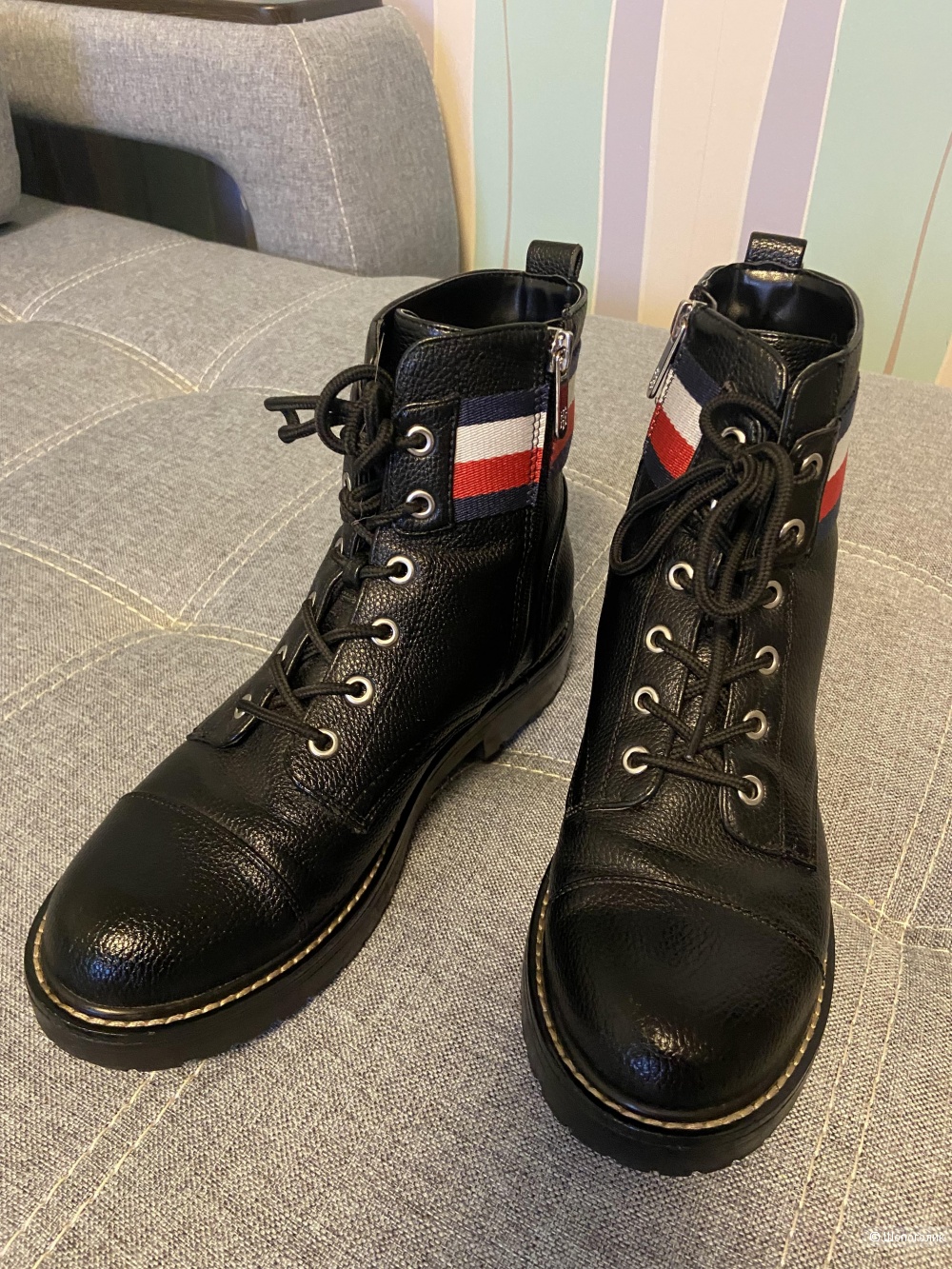 Ботинки  tommy hilfiger 37,5-38 размер