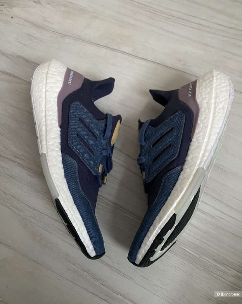 Кроссовки Adidas 38