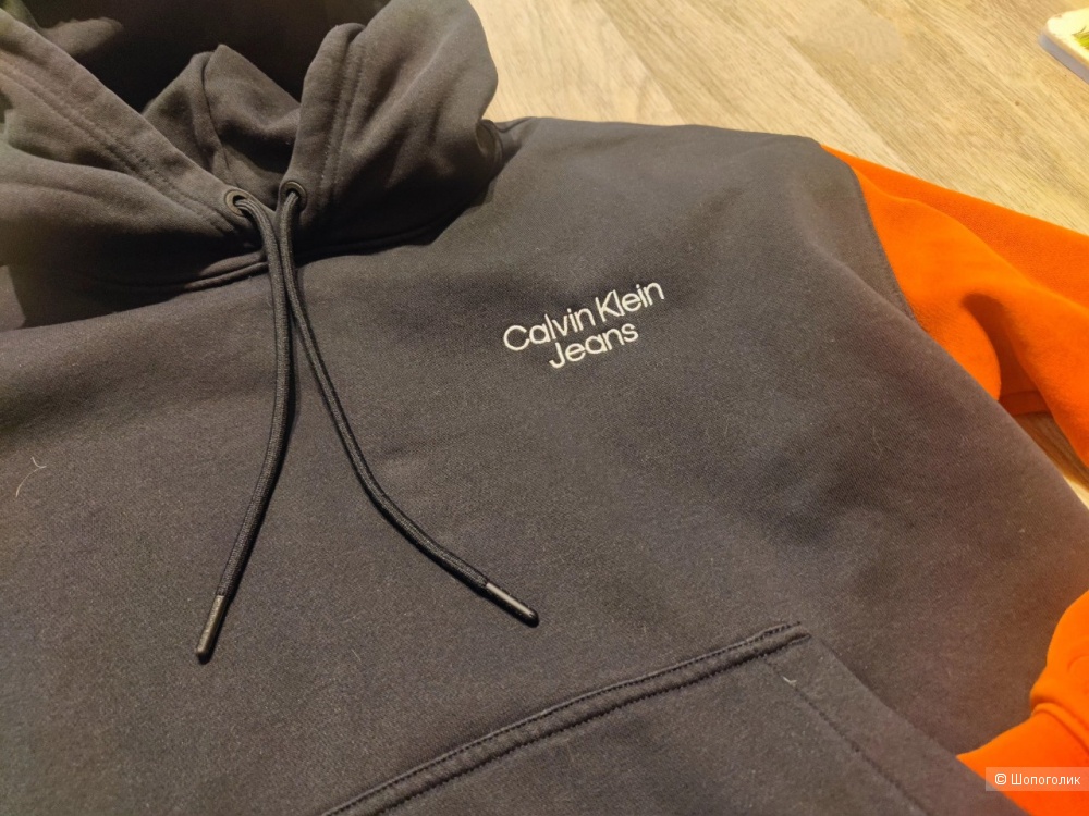 Толстовка Calvin Klein S