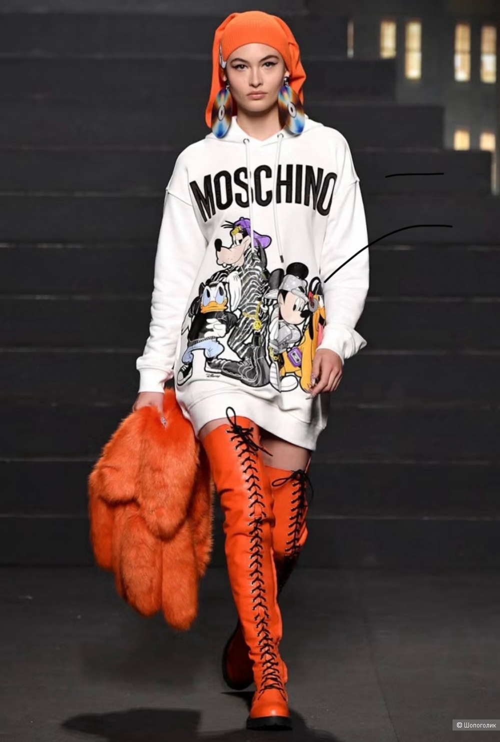 Платье от Moschino HM на M/L