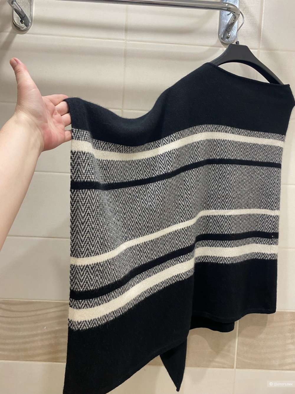 Пончо Charter Club Cashmere Chevron Striped Poncho One – Sienna.Размер ONE SIZE