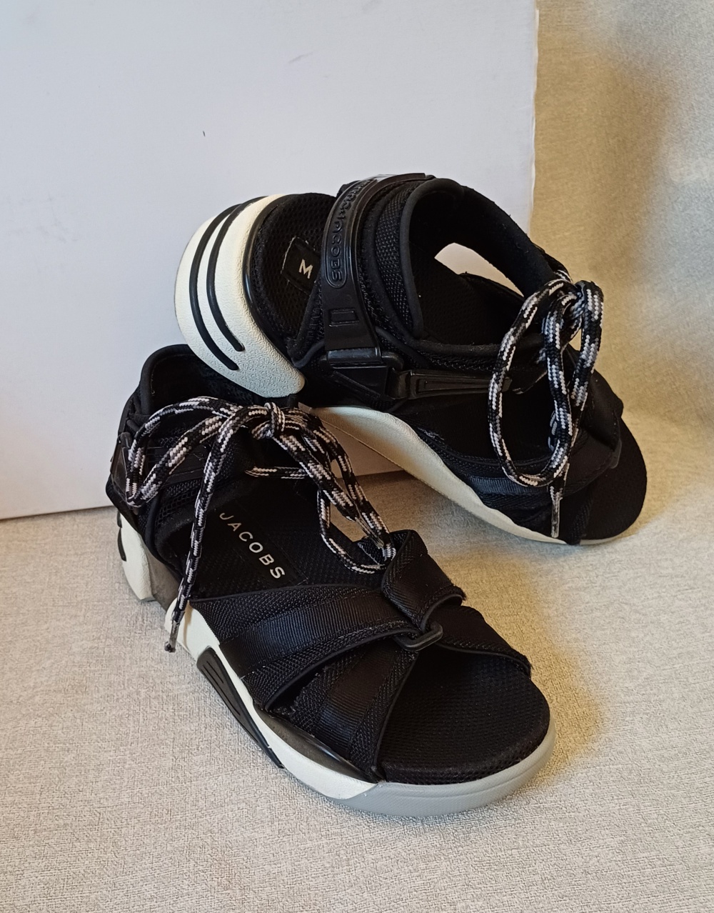 Кроссовки открытые, сандалии Marc Jacobs, 38-39